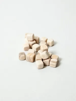 Camphor Wood Mini Cubes