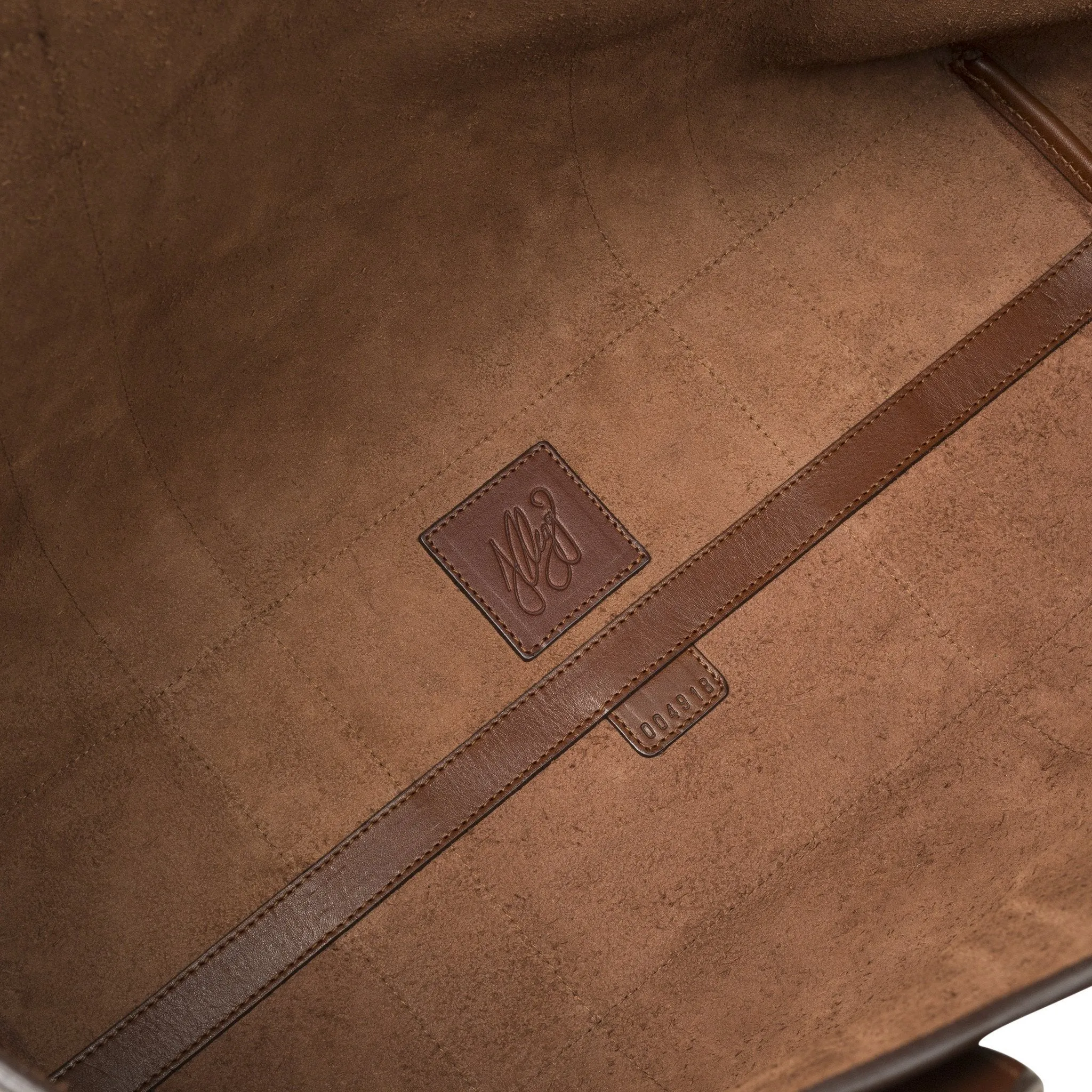 Medium Working Tote – Tumbled Leather