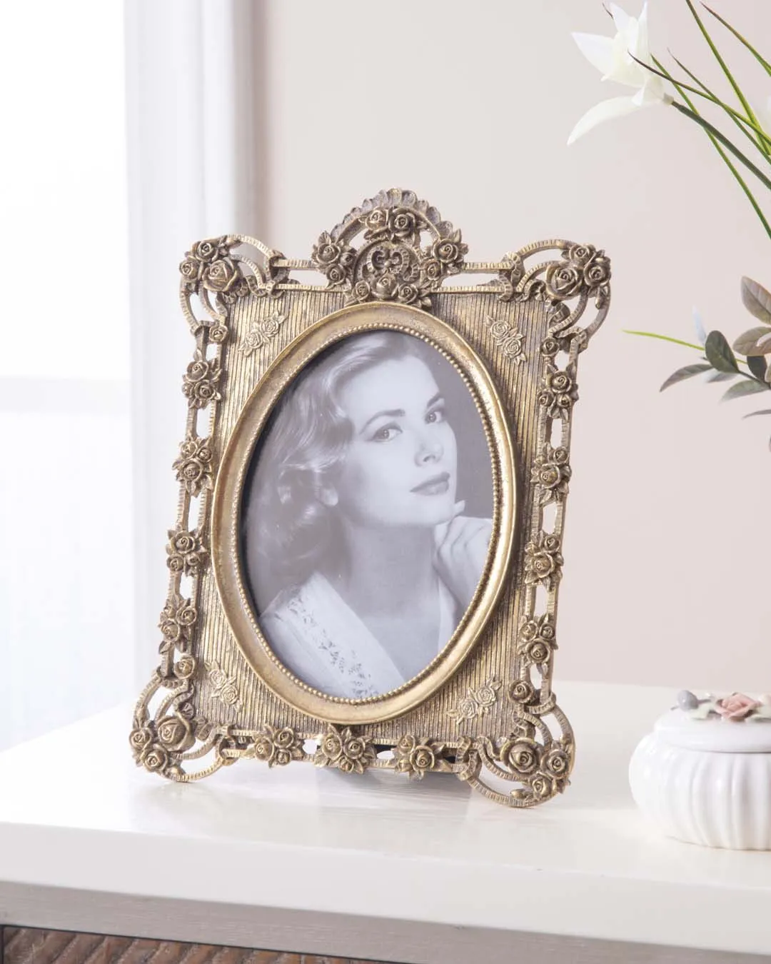 'Rosehill' Victorian Photo Frame